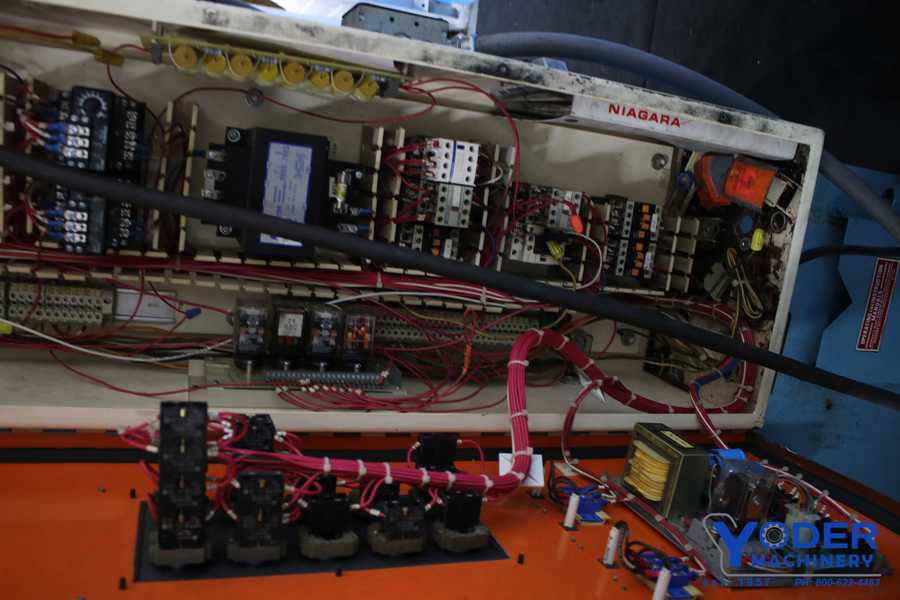 55 Ton, Niagara #HB-55-4-6, hydraulic, 6' overall, 54" between housing, 5 HP, Automec 1000 CNC Back Gauge - Image 7