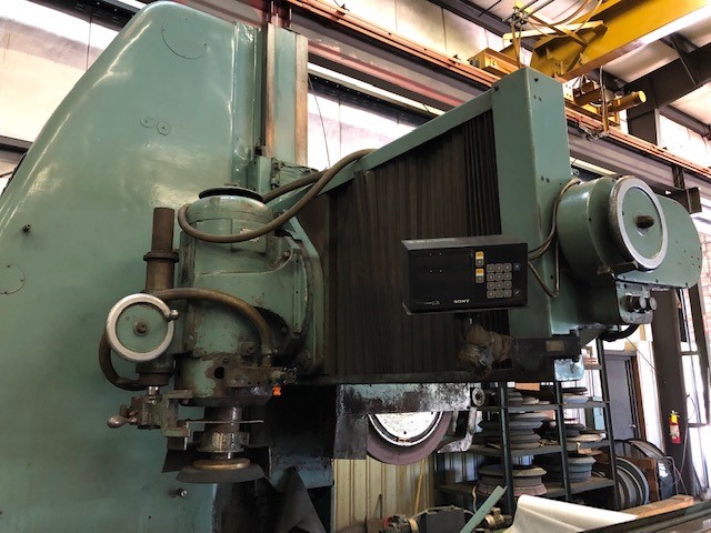 30" x 168" Thompson #CXV, horizontal w/swivel vertical spindle, 30" x 14" mag chuck, 30 HP, s/n 14CXV-596088 - Image 1