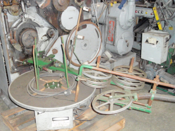 Accra Wire #D-19, payoff reel, 300 lb. capacity, 26" OD table, .010"-.050" wire, 0-110 RPM - Image 1