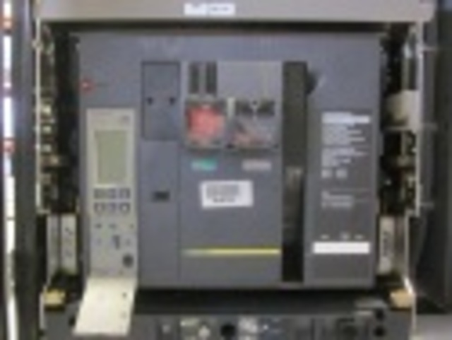 1600 Amps, Square D, WA4EER63A3CPBBXXCA, manually operated, drawout, 600 Volts, #IC4079 - Image 3