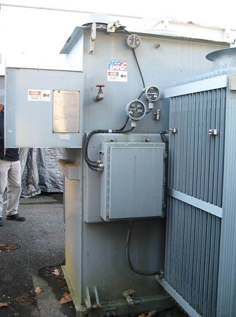 2000/2240/2300/2516 kVA, 12470 Delta Primary, 480/277 WYE Secondary, General Electric Substation - Image 2