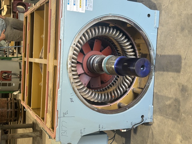 1400 HP 1200 RPM Hyundai, Frame 400, weather protected enclosure type 2, 4160 Volts, new - Image 5