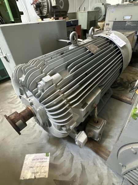 500 HP 1200 RPM Reliance, Frame 9450Z, TEFC, Ball, 4160 Volts (2 available) - Image 1