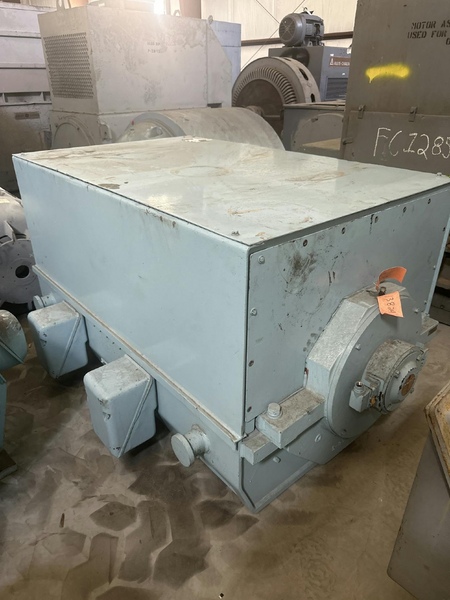 1750 HP 1200 RPM Siemens, Frame 6811, weather protected enclosure type 2, Ball, rebuilt, 2300 Volts - Image 2