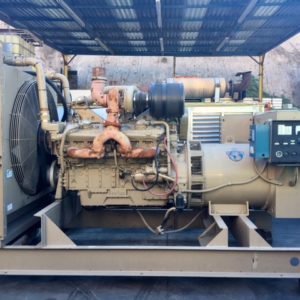 600 KW Kato light, diesel generator set, open skid mounted, 277/480 Volts, 3-phase, 361 hours - Image 5