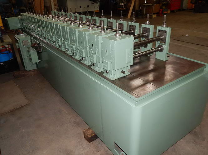 16 Stand, Ardcor rollformer, 2" spdl, 20" roll space, 10" horiz centers, 3-3/4"-5-5/8" vert, 20 HP - Image 7