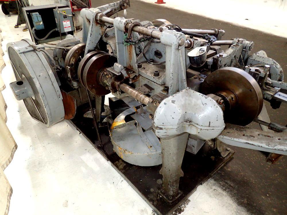 Nilson #S3F, 4-slide, with solid cams, mechanical clutch, 3/16" wire diameter, 2" strip width, 32-130 SPM - Image 5