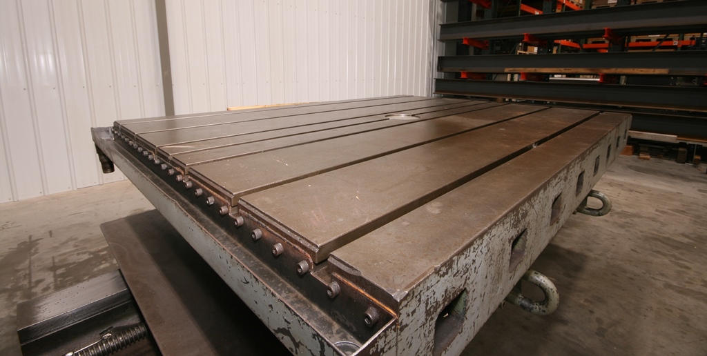 72" x 96" Giddings & Lewis air lift rotary table, 52" L/R movement, 6 T-slots, #12973 - Image 10