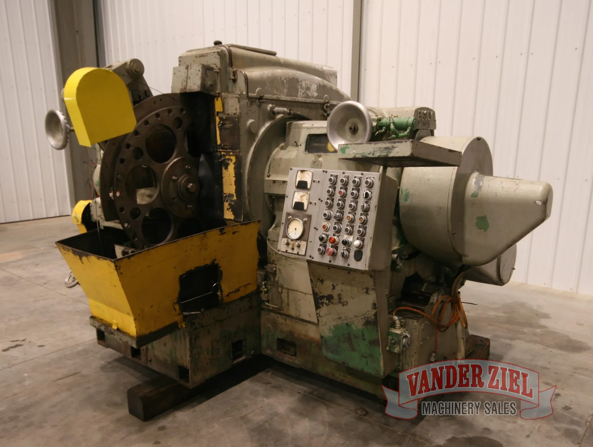 Besly Beloit #DH-6, rotary double disc grinder, 60 HP spindle drive, 30" abrasive outside dimension, #13500 - Image 6