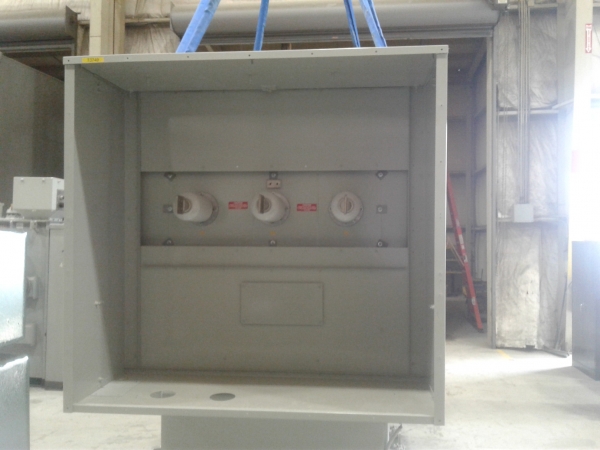 15000/16800/20000/22400 kVA, 34500 Delta Primary, 4160/2402 WYE Secondary, General Electric Substation - Image 3