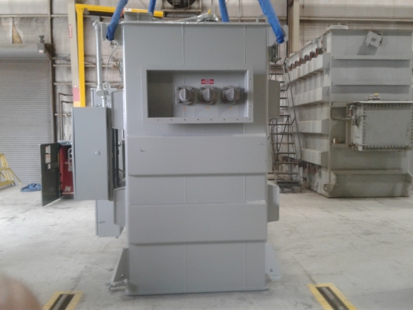 15000/16800/20000/22400 kVA, 34500 Delta Primary, 4160/2402 WYE Secondary, General Electric Substation - Image 4