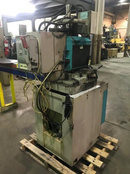 4-1/2" KMT, semi-auto, 6' Tiger stop, extra blades, manual clamp, coolant tray, 2006, #10571 - Image 7