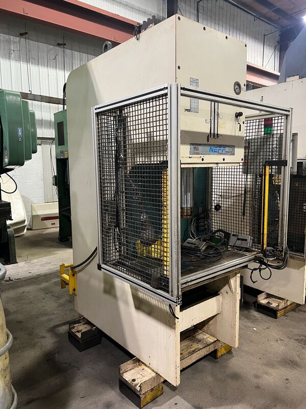 75 Ton, Neff #DF75-15M, C-frame hydraulic press, 10" stroke, 24" daylight, 10" throat, 31" x 23" bed, 15 HP - Image 6