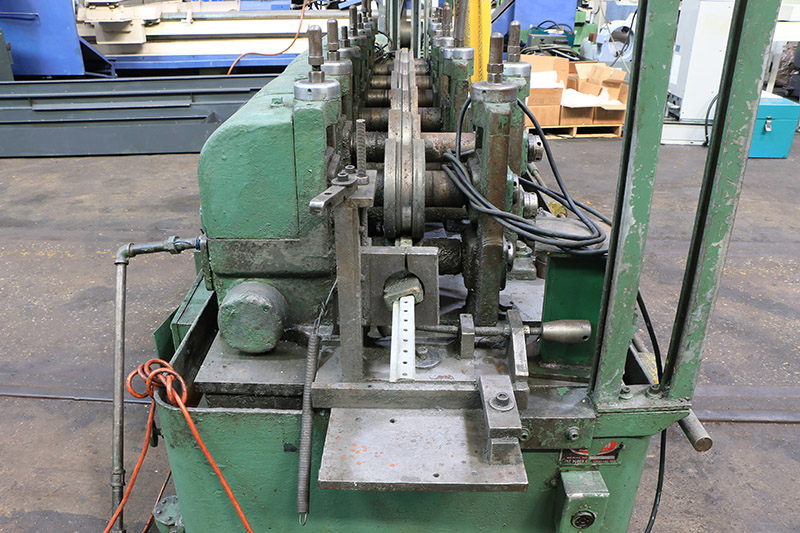 7 Stand, Yoder #M1.5, 12" width, 16"-20" ID, 4" stroke, 2" adj., rollforming line, air clutch, #156253 - Image 5