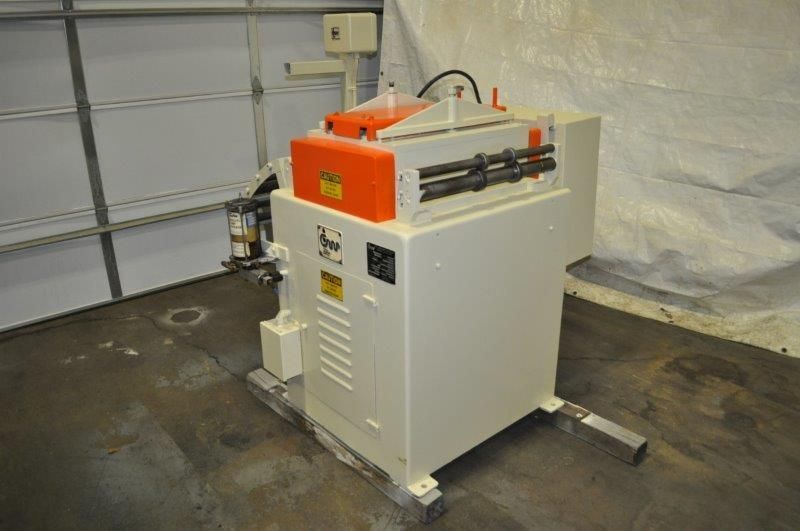 8000 lb. CWP / Rowe servo feed line, 15" W x .093", pilot release, entry/exit pinch rolls, cascade rolls - Image 1