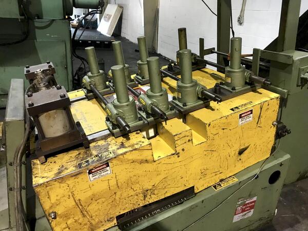 10000 lb. Air Feeds Inc. #C100, coil cradle straightener, 60" outside dimension, 18" width, 1996 - Image 3