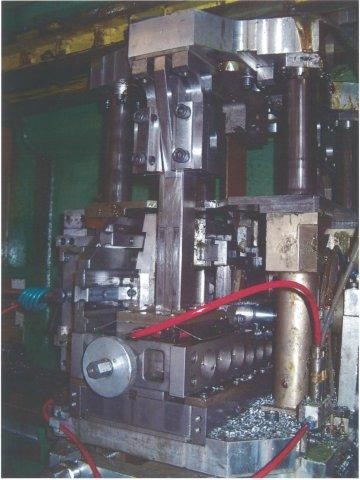 OTO #552, Tube Mill, automatic coil end joiner, vertical floop accumulator, 3 turkstands, 70mm shafts, (3) - Image 7