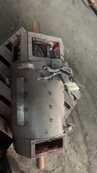 200 HP 1750/2500 RPM General Electric, Frame 3610AT, DPBV, stab shunt, 500 VA, 300 VF - Image 1
