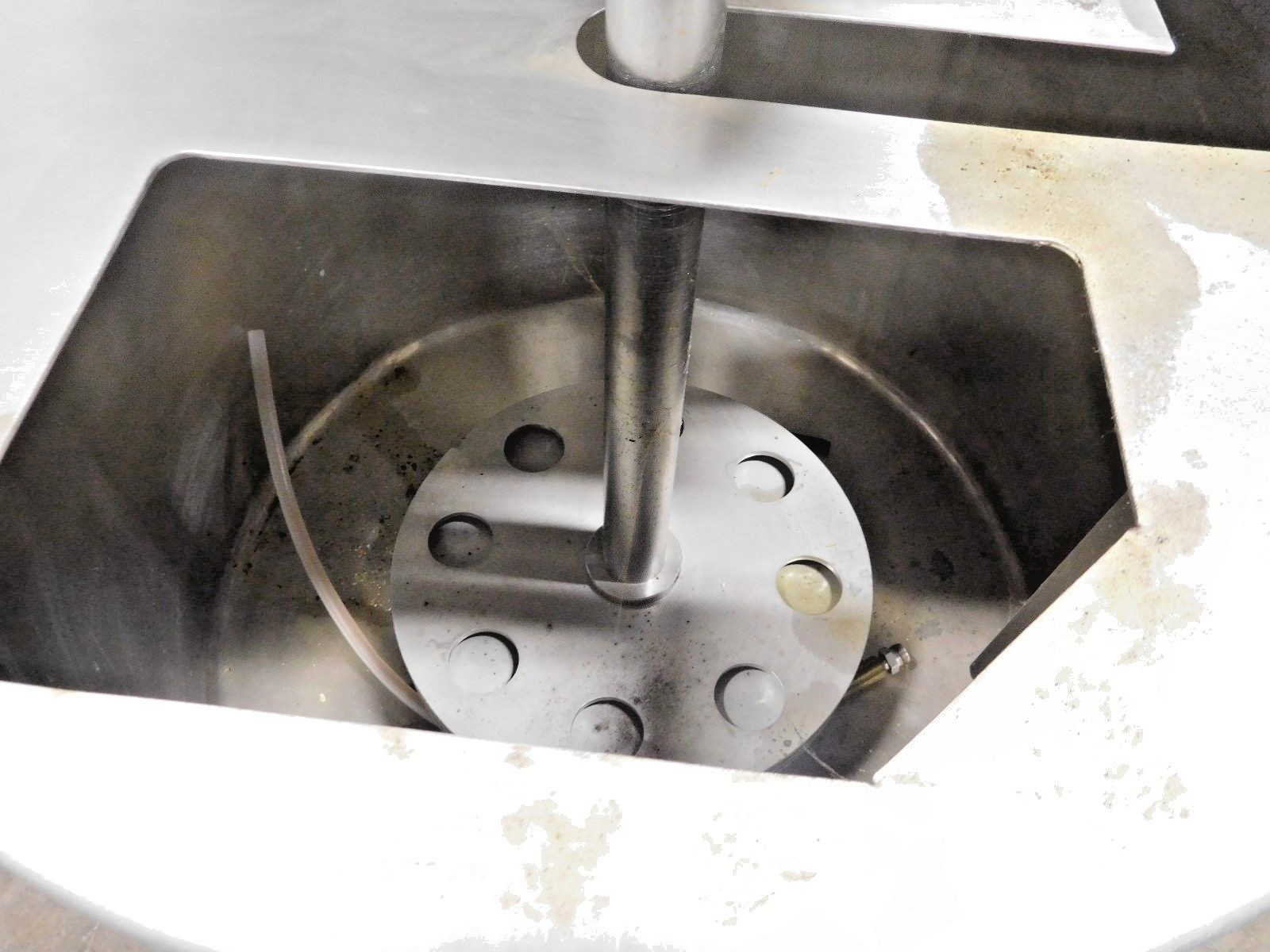Stainless Steel 30 gallon mixer, 10 HP, 1760 RPM, 3 phase, 208-230/460 V., 60 Hz - Image 4