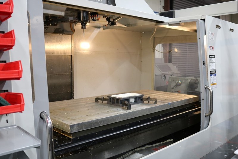 Haas #VF-6D/40, 15000 RPM spindle,coolant thru spindle,air blast, #40 taper, 24 side mount tool - Image 7