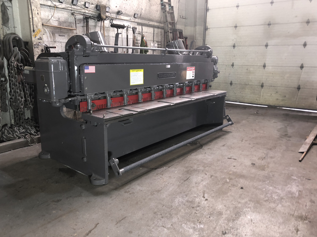 10 ga. x 10' Cincinnati #1410, mechanical power squaring shear, 36" BG, 11 hydraulic hold downs, 60 SPM, 7.5 - Image 1
