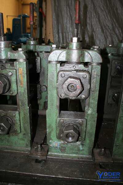 4 Stand, Yoder #M2, 4 stand on 14 head base rollformer, 14" roll space, 2" shaft, #62019 - Image 7
