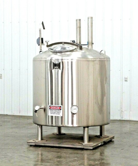 250 gallon Trinity air insulated jacketed tank with scale, 304 Stainless Steel, 48" inner dimensions, 39" - Image 2