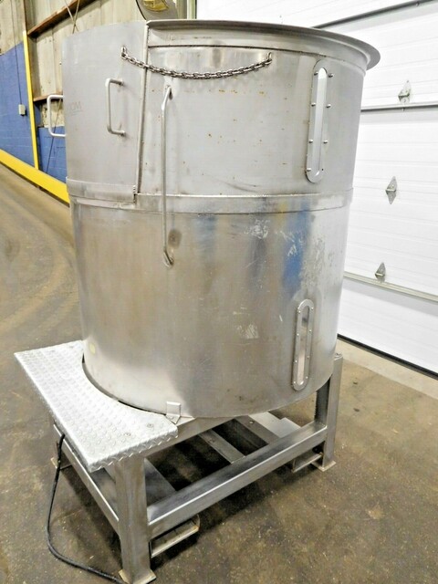 200 gallon Stainless Steel bottom agitated feeder tank, 44-1/2" inside diameter, 48" inside height, 6" - Image 3