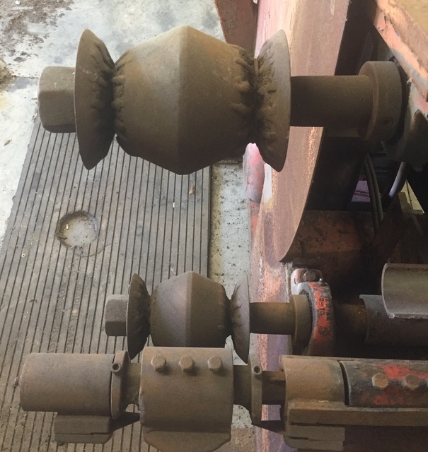 ITEC truck tire debeader, used - Image 1