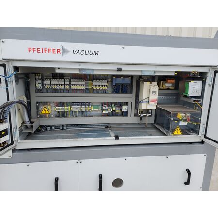 Pfeiffer #WS6000, industrial vacuum, two-stage rotary vane pumping station, #17521 - Image 4