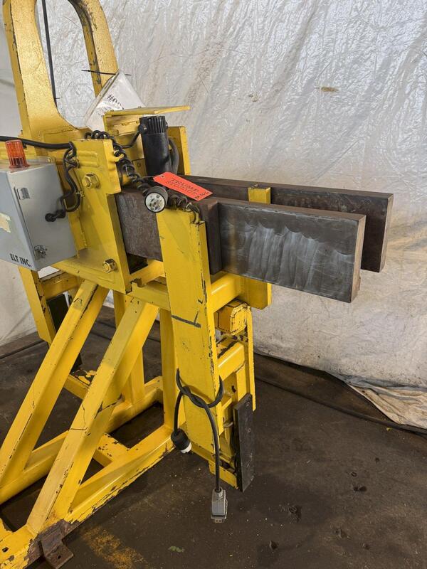 10000 lb. Adjustable Powered coil grabber, adjustable 26"-66" width, 37" max height, stand - Image 3