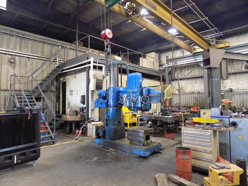 5' -15" Carlton #3A, radial arm drill, 1500 RPM, #5MT, power elevation, power clamping, 20 HP, 1954 - Image 1