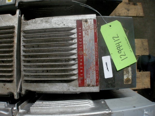 5 KVA 240/480 Primary, 120/240 Secondary, General Electric #9T21B1004-G2, single phase transformer - Image 1