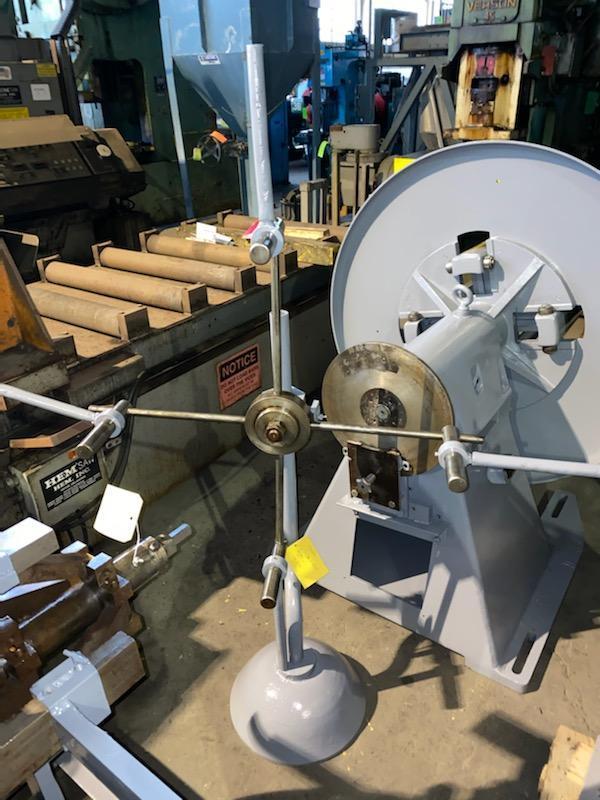 250 lb. Uncoiler, 6" wide, 8" ID, 14" outside dimensions, manual pull - Image 1