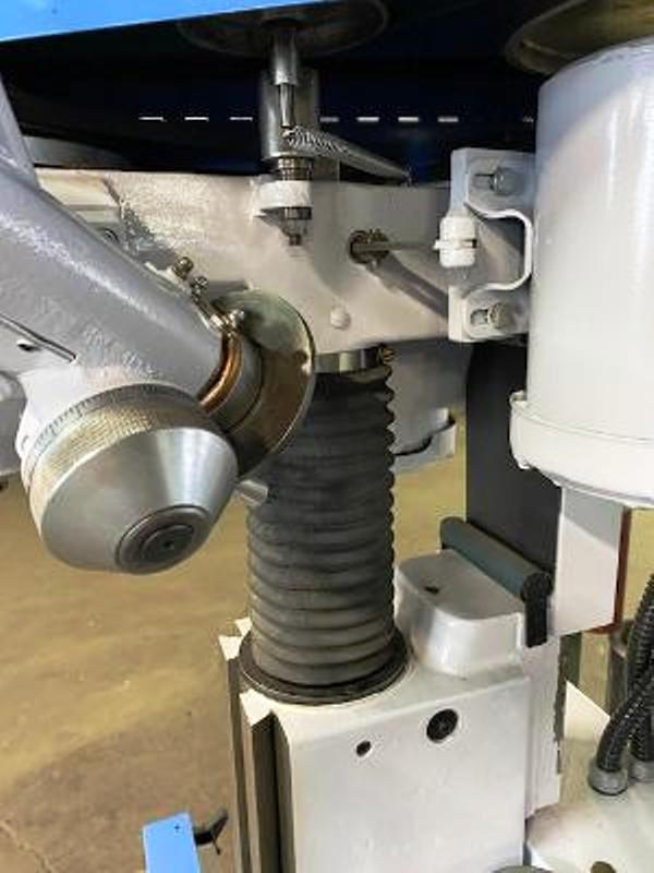 Bryant center hole grinder, 2" x72" cap., standard vise jaws, universal dresser, rebuilt, #13295 - Image 6