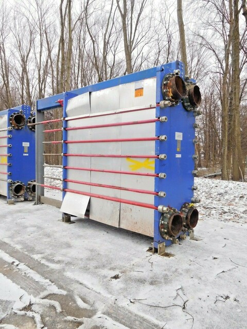 20300 sq.ft., Alfa-Laval, AQ14-LFG, plate & frame heat exchanger, 150 psi, alloy 304 Stainless Steel plates - Image 2