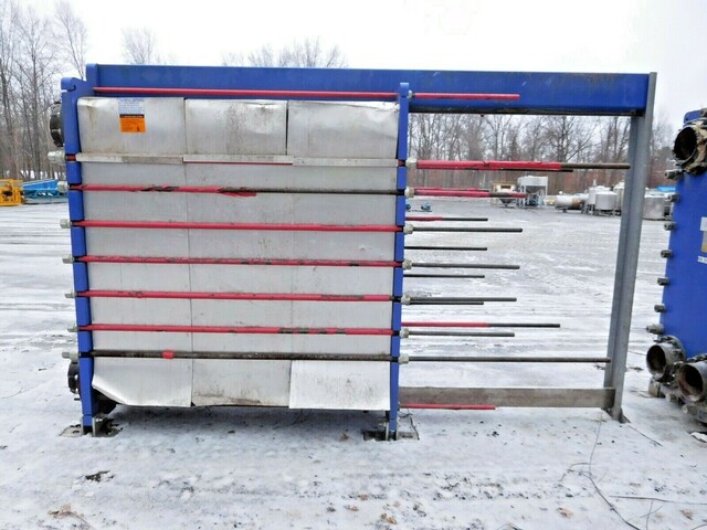 20300 sq.ft., Alfa-Laval, AQ14-LFG, plate & frame heat exchanger, 150 psi, alloy 304 Stainless Steel plates - Image 5