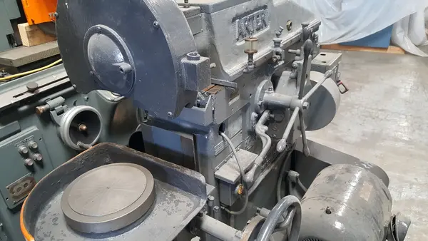 Arter #A-1-8, horizontal spindle rotary surface grinder, 8" table - Image 4