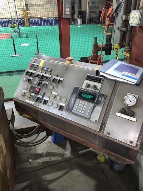18" x 24" Hemsaw #V120HA, vertical bandsaw, 20" diameter wheel, 1-1/4" x 16' x .042" blade, S/N 541997, 1997 - Image 9