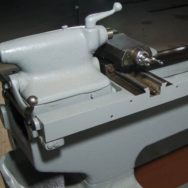 12.5" x 20" Monarch #10EE, Toolroom Lathe, 7-1/2" swing over cross slide, 100-1000 RPM, 3 HP - Image 7