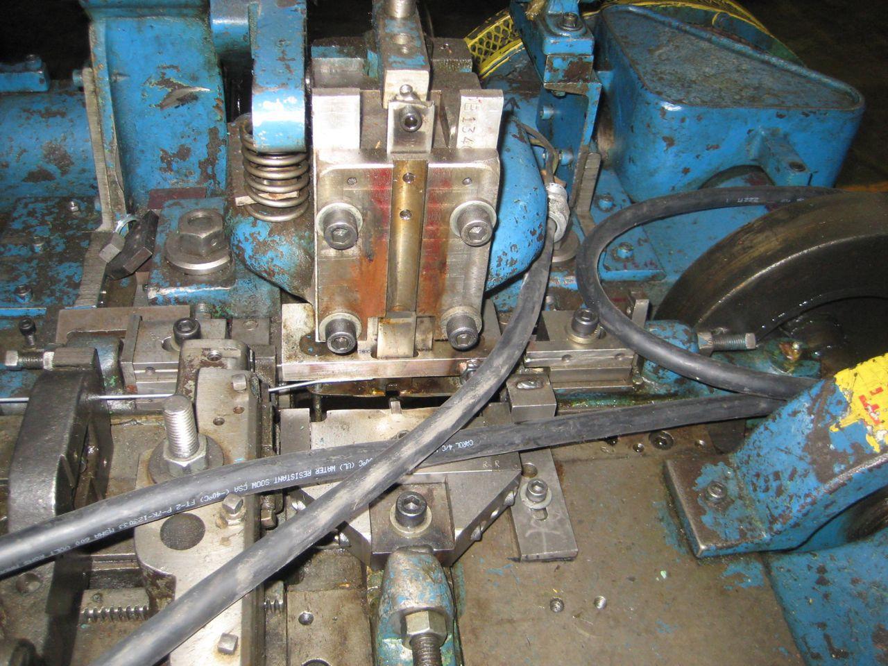 Baird #1, fourslide press, 3/32"wire diameter, 3/4"flat stock, 6" feed length, electric clutch & brake - Image 5