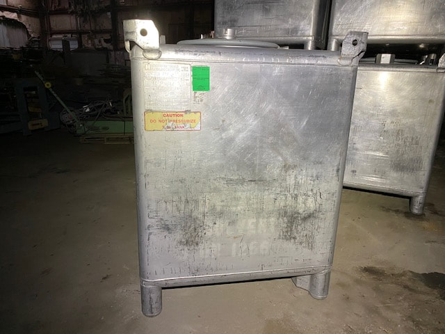 400 gallon Stainless steel tote / tank - Image 2
