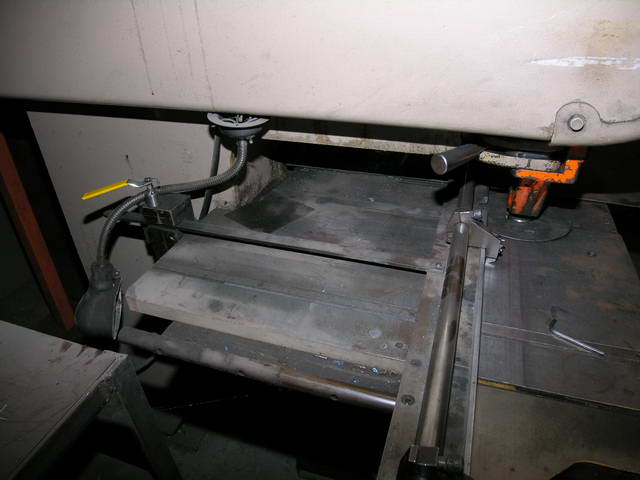 30 Ton, Strippit #Custom-18/30, single end, 64" x 30" work table, 1/4"mild steel capacity,large quantity - Image 4