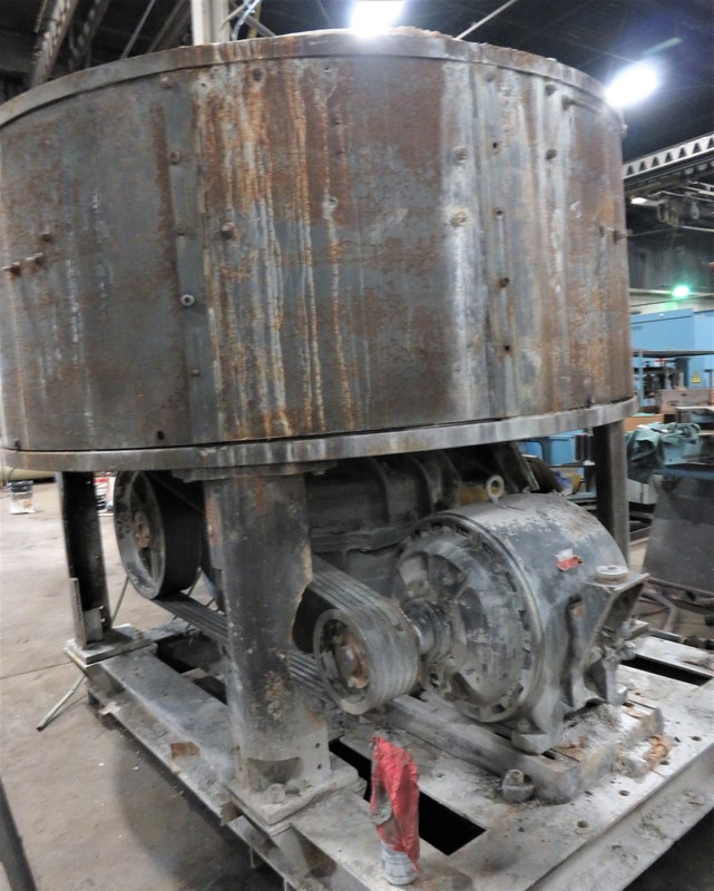 Simpson #3F mixer, gearbox Falk enclosed gear drive 10SM3F, 32.2 ratio, input 745, output 21.8, moter E2605 - Image 2