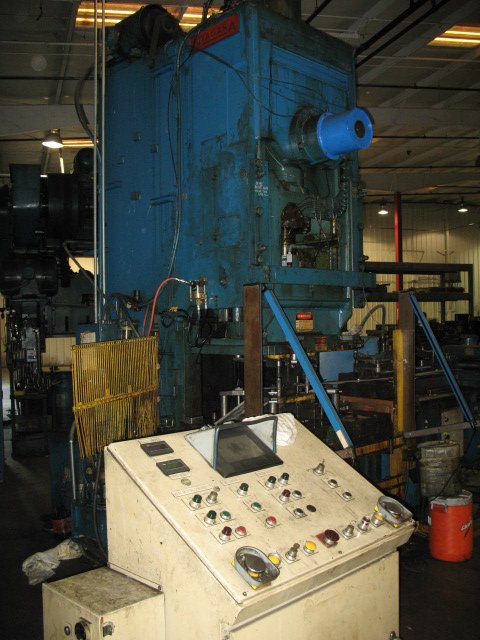 150 Ton, Niagara #E-150, OBS press, 6" stroke, 20.5"Shut Height, 6" adj., 35 SPM, 50" x30"bed, 1980 - Image 5