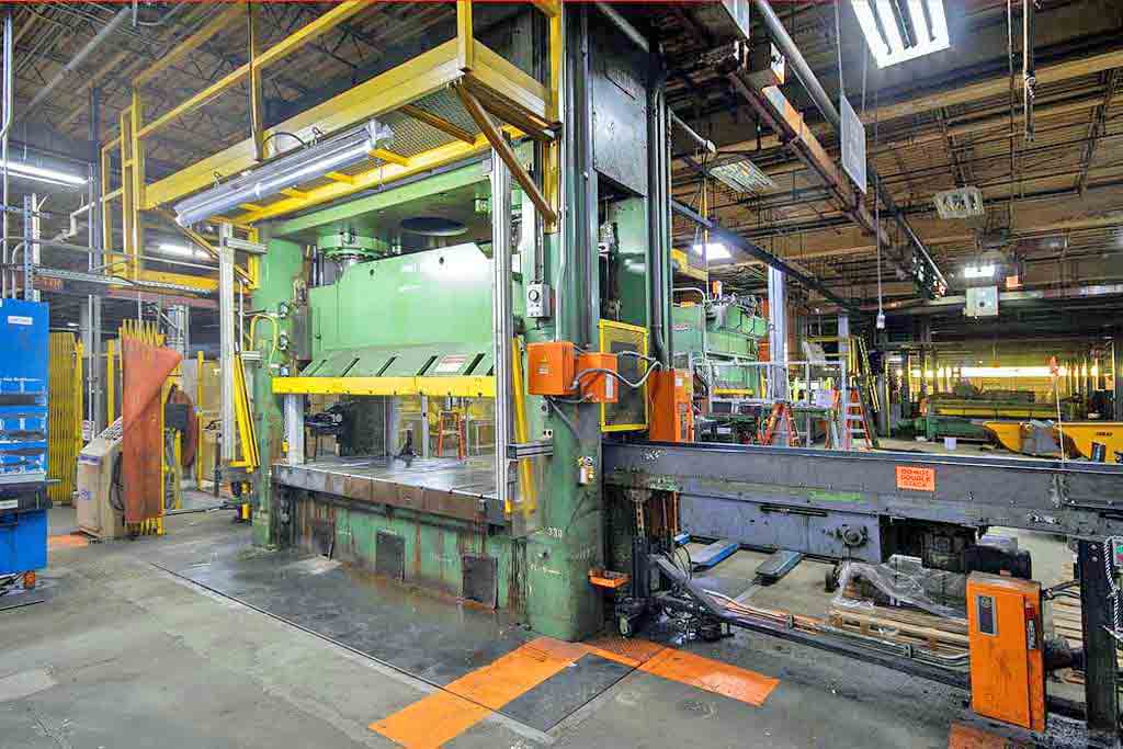 600 Ton, Pacific #600-D10-54, hydraulic press, 18" stroke, 123" x54" bed, #10742 - Image 6