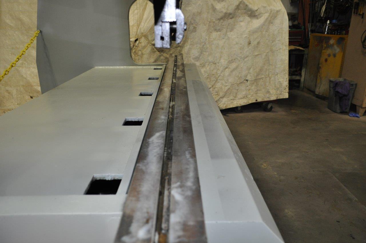 110 Ton, Guifil #PE25-100, hydraulic press brake, 8' overall, 80" between housing, 18" stroke, 1988 - Image 2