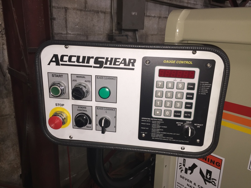 1/4" x 12' Accurshear #625012, hydraulic shear, 36" Back Gauge, 10' sq arm, 19 holddowns, 20 HP, new - Image 4