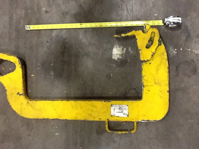 7000 lb. Dixon #H70-12-20, coil "C" hook, 12" width, 40" outside dimension, no slip tongue - Image 1