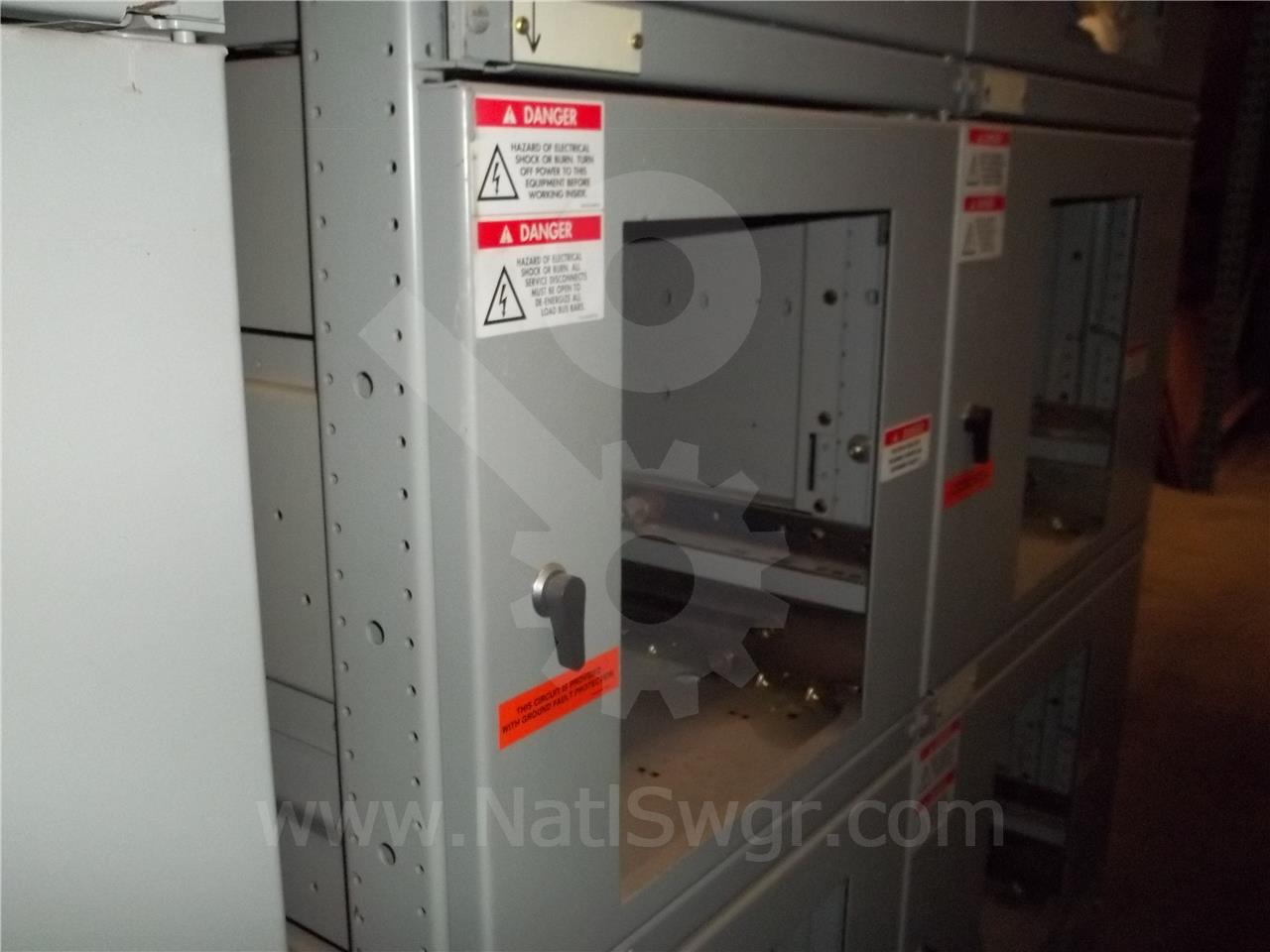 3200 Amps GE Akd-10 Fused Indoor Switchgear 4-800 Amps Feeder - Image 6